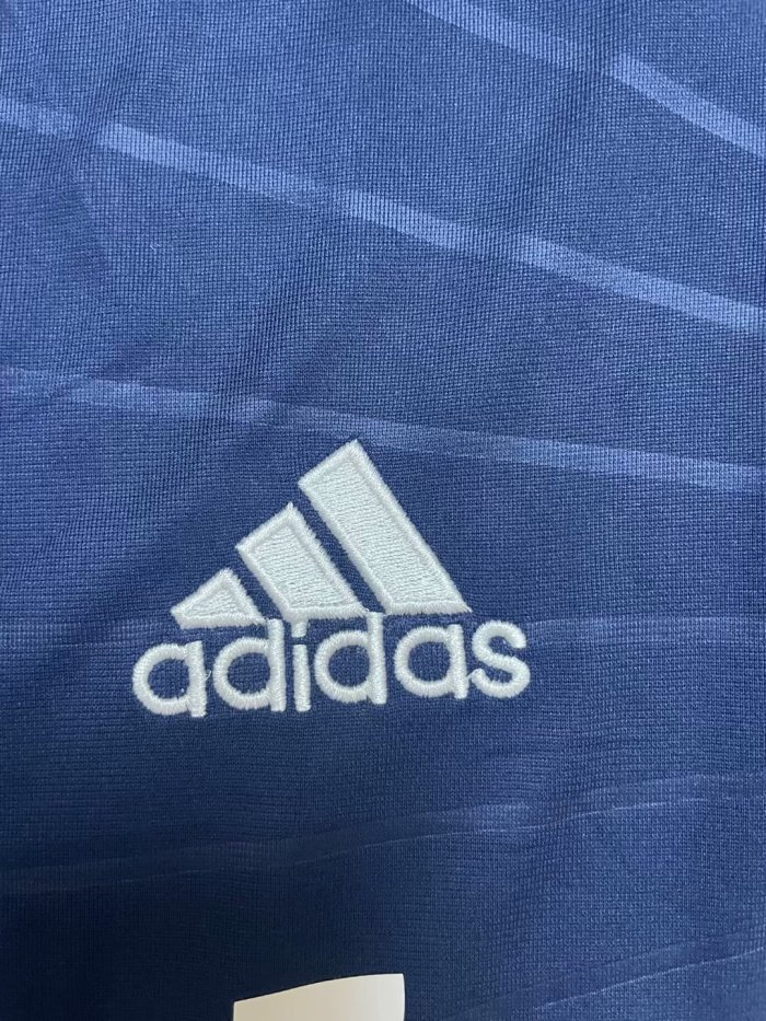 2010-2011 RMA Away Long Sleeve Retro Soccer Jersey