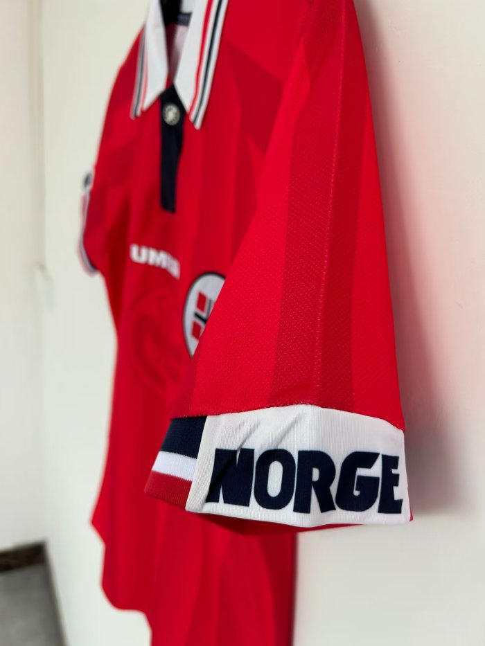 1998-1999 Norway Home Retro Soccer Jersey