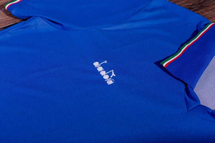 1990 Italy Home Blue Retro Soccer Jersey