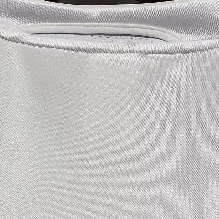 2004-2005 RMA Home Retro Soccer Jersey