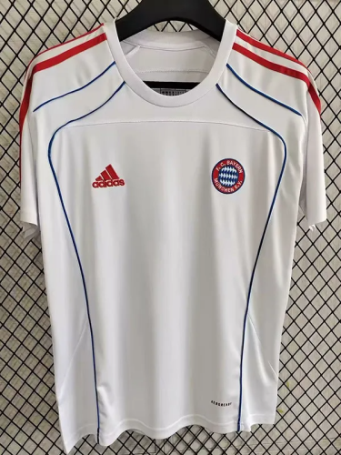 25-26 Bayern White Special Edition Training shirts