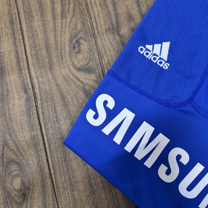 2009-2010 CHE Home Retro Soccer Jersey