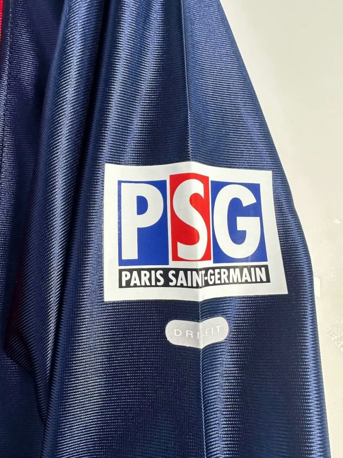 2001-2002 PSG Home Long Sleeve Retro Soccer Jersey