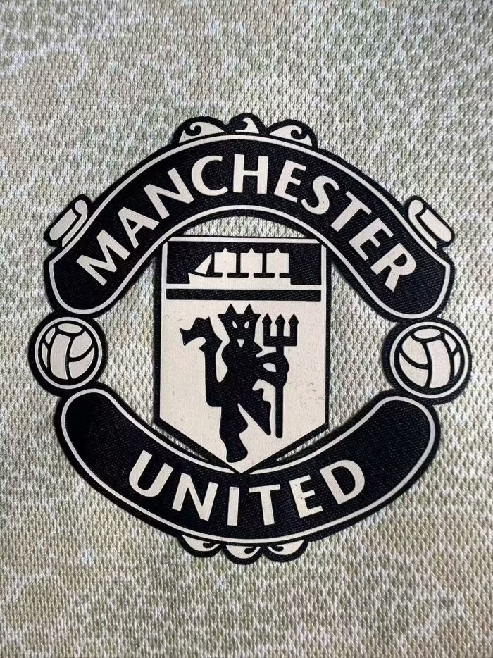 2019-2020 Man Utd Away Retro Soccer Jersey