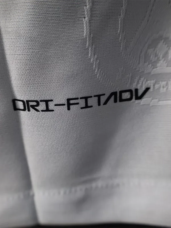 25-26 PSG White Special Edition Player Version Training shirts (队标印花)