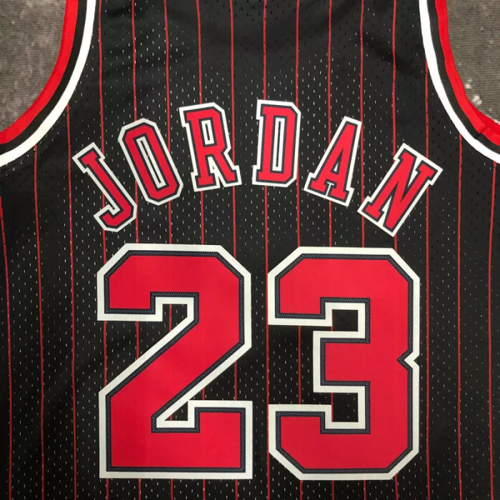 1996 BULLS JORDAN #23 Black Retro Top Quality Hot Pressing NBA Jersey
