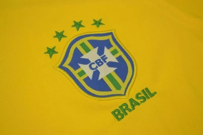 2000 Brazil Home Yellow Retro Soccer Jersey