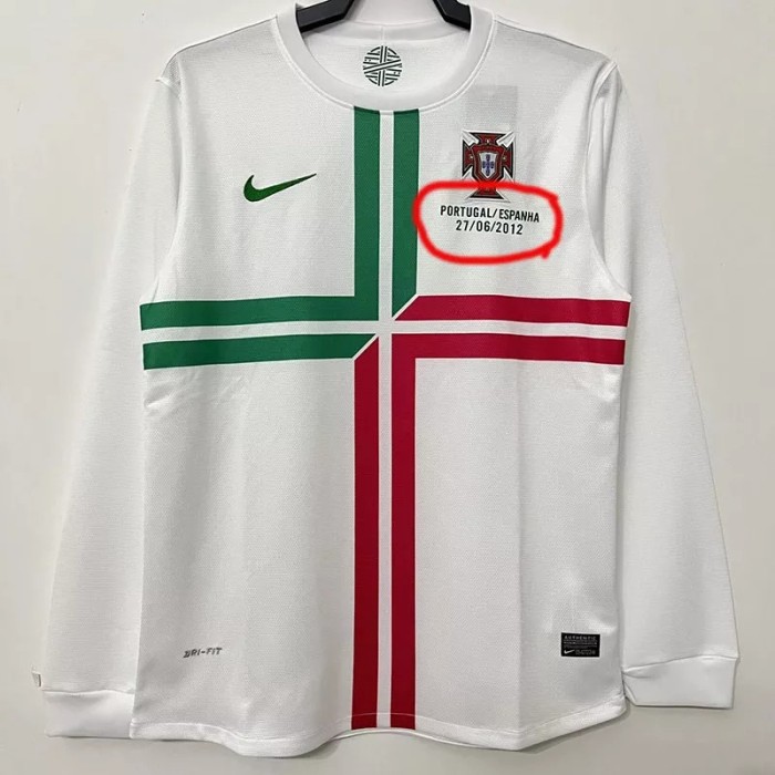 2012 Portugal Away Long Sleeve Retro Soccer Jersey (胸前小字)