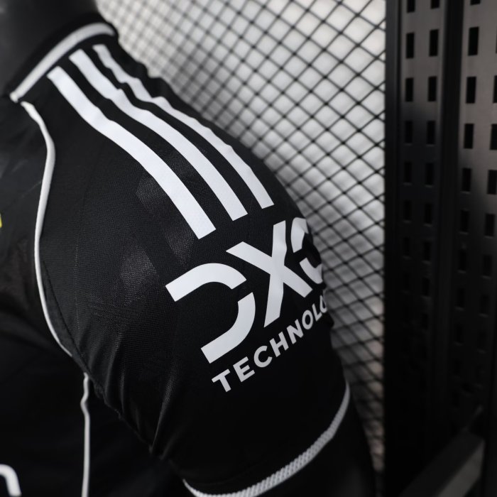 25-26 Man Utd Black Special Edition Player Version Soccer Jersey