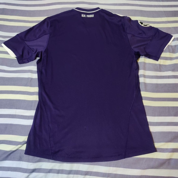 2010-2011 RMA Third Retro Soccer Jersey