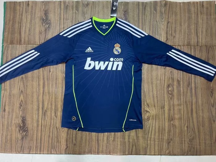 2010-2011 RMA Away Long Sleeve Retro Soccer Jersey