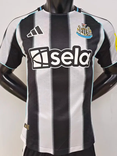 25-26 Newcastle Home Player Version Soccer Jersey