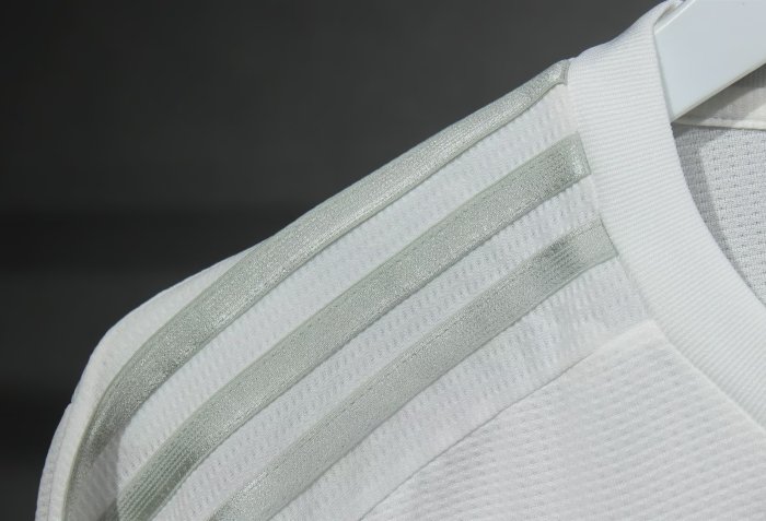 2015-2016 RMA Home Player Version Long Sleeve Retro Soccer Jersey 长袖球员