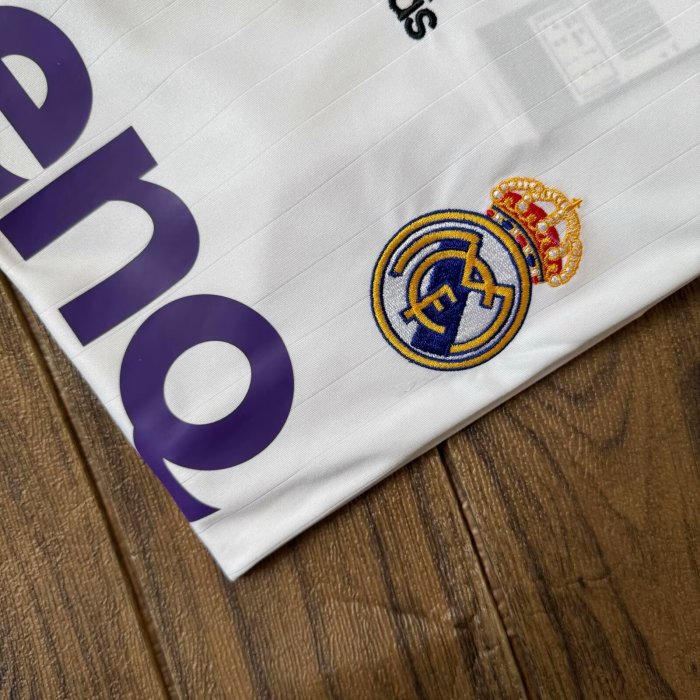 2006-2007 RMA Home Long Sleeve Retro Soccer Jersey