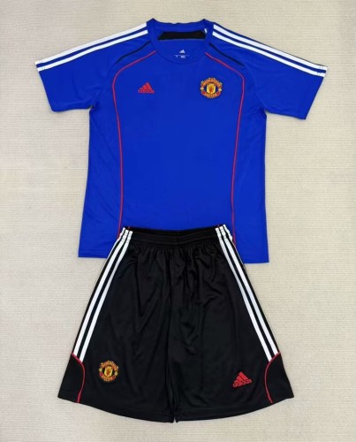 25-26 Man Utd  Training Shirts  Adult Suit