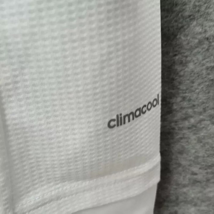 2015-2016 RMA Home Retro Soccer Jersey