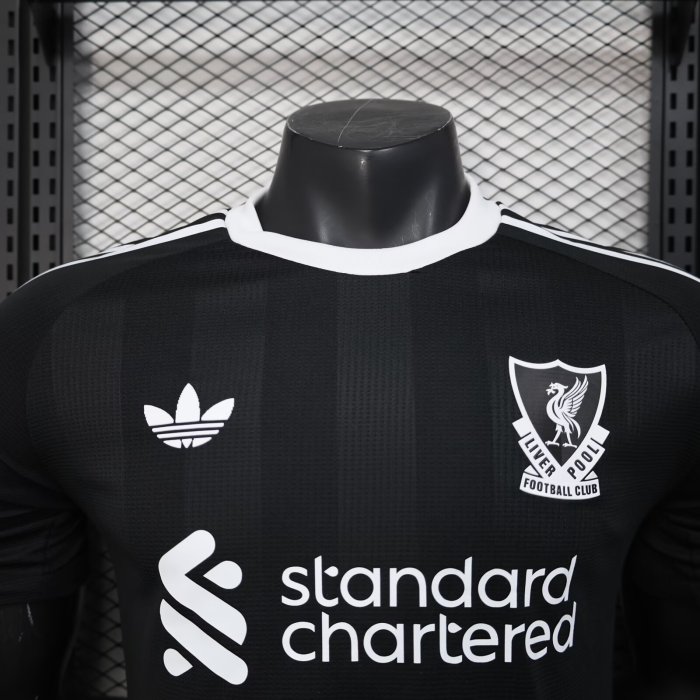 25-26 LIV Black Goalkeeper Player Version Soccer Jersey
