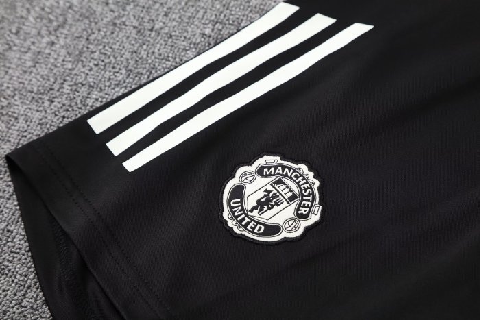 25-26 Man Utd High Quality Training Short Suit