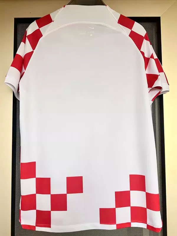 22-23 Croatia Home World Cup Fans Soccer Jersey
