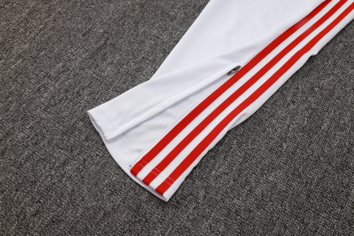 25-26 Bayern High Quality Half Pull Tracksuit