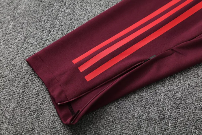 25-26 Bayern High Quality Polo Tracksuit