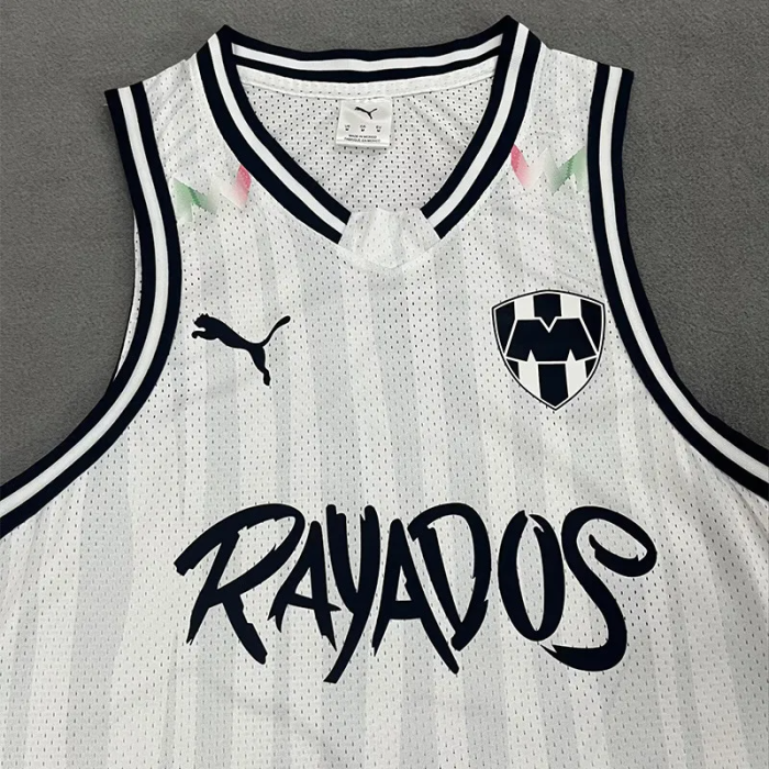 25-26 Monterrey White Vest