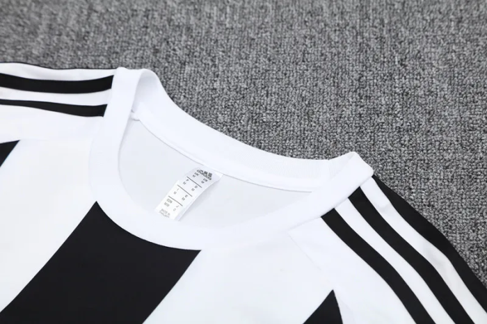 2025 AD White Black Training Short Suit