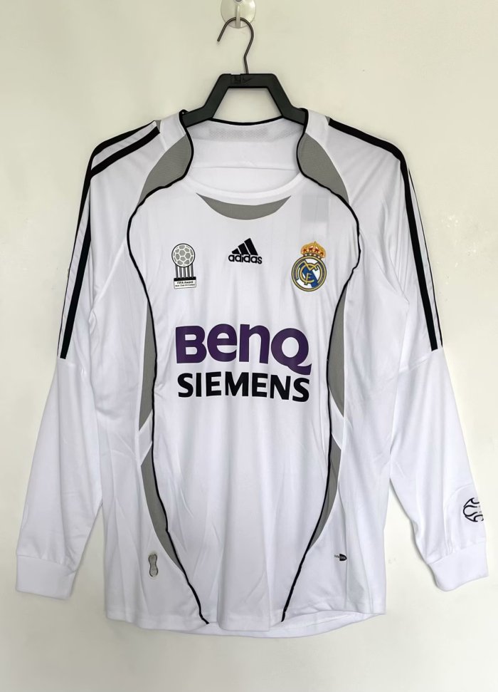 2006-2007 RMA Home Long Sleeve Retro Soccer Jersey