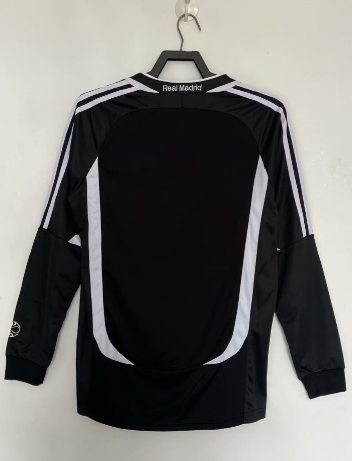 2006-2007 RMA Home Long Sleeve Retro Soccer Jersey