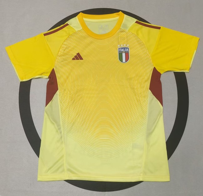 25-26 Italy Yellow GoalKeeper Fans Soccer Jersey 1:1 Thai Quality