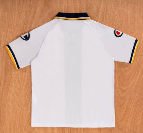 2005-2006 Parma Home Retro Soccer Jersey