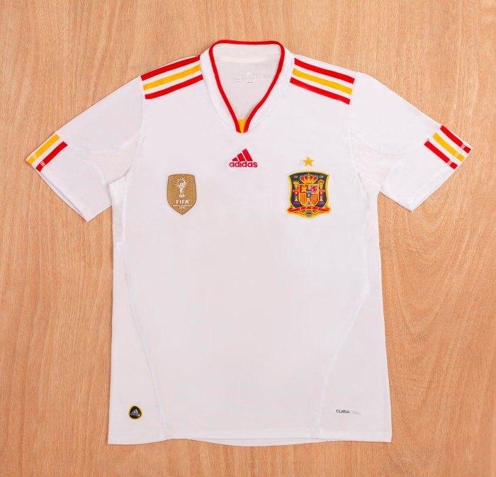 2011-2012 Spain Away Retro Soccer Jersey
