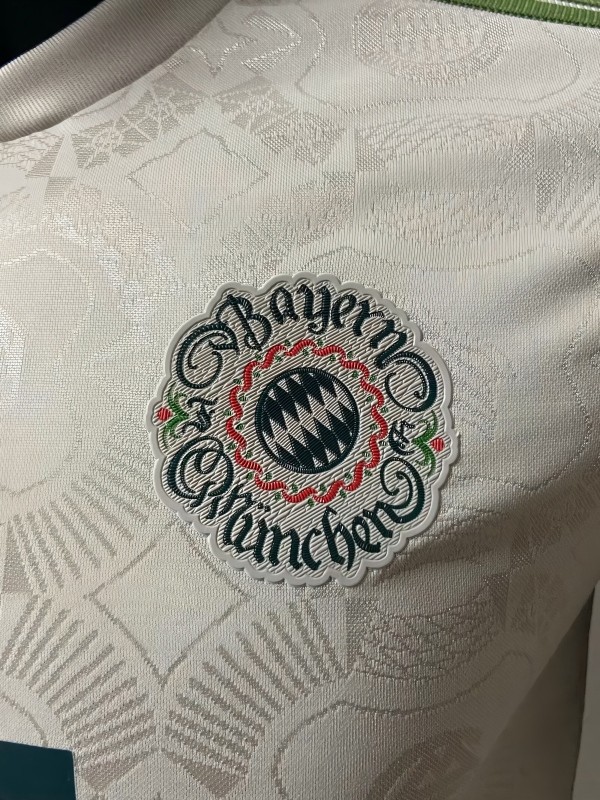 25-26 Bayern Munich Oktoberfest Player soccer jersey