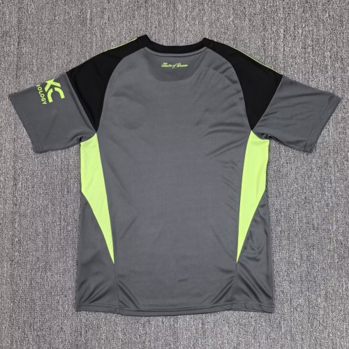 25-26 Man Utd Black Goalkeeper Fans Soccer Jersey