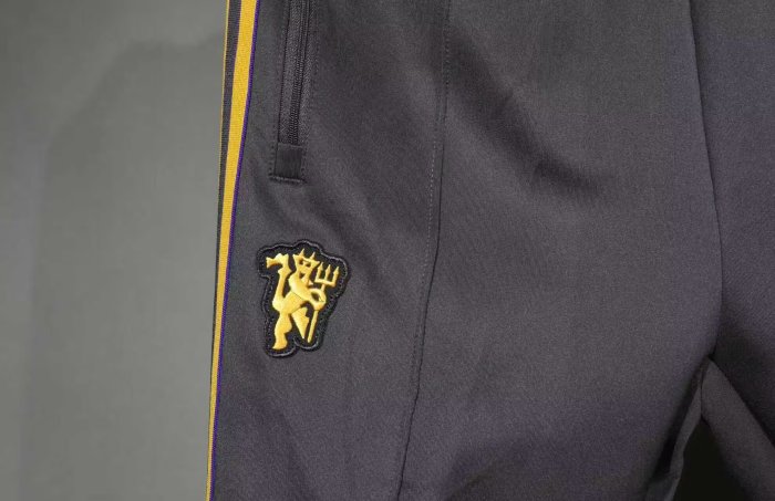 25-26 Man Utd High Quality Jacket Tracksuit