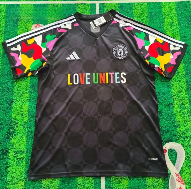 25-26 Man Utd Black Special Edition Training shirts