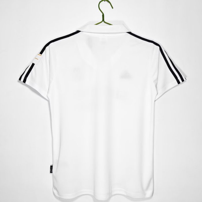 2002-2003 RMA Home Retro Soccer Jersey