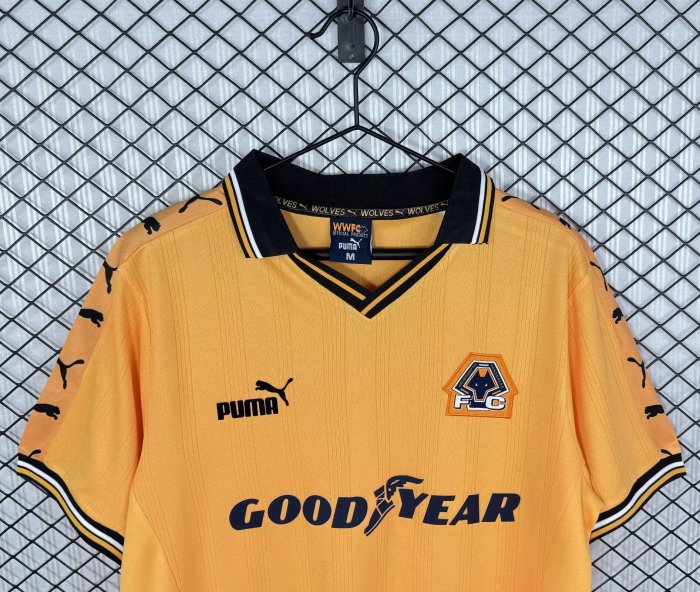 1998-1999 Wolves Home Retro Soccer Jersey
