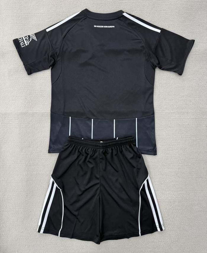 25-26 Frankfurt Special Edition Adult Suit