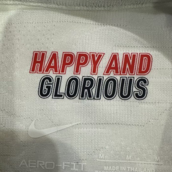 2026 England Home Long Sleeve Player Version Soccer Jersey (长袖球员)