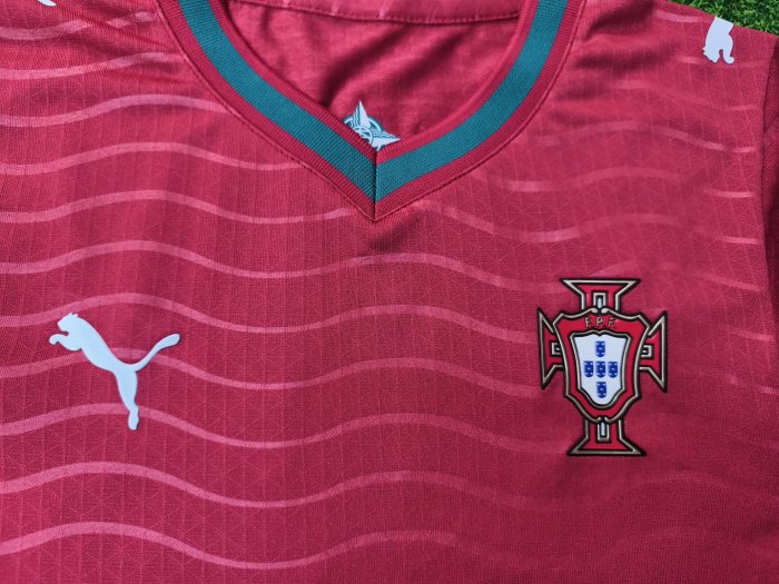 2026 Portugal Home Player Version Kids Soccer Jersey (球员童装)