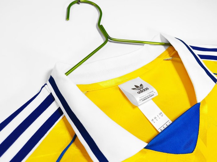 Club America Yellow Commemorative Edition Retro Soccer Jersey