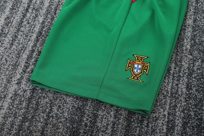 2004 Portugal Home Long sleeves Retro Kids Soccer Jersey