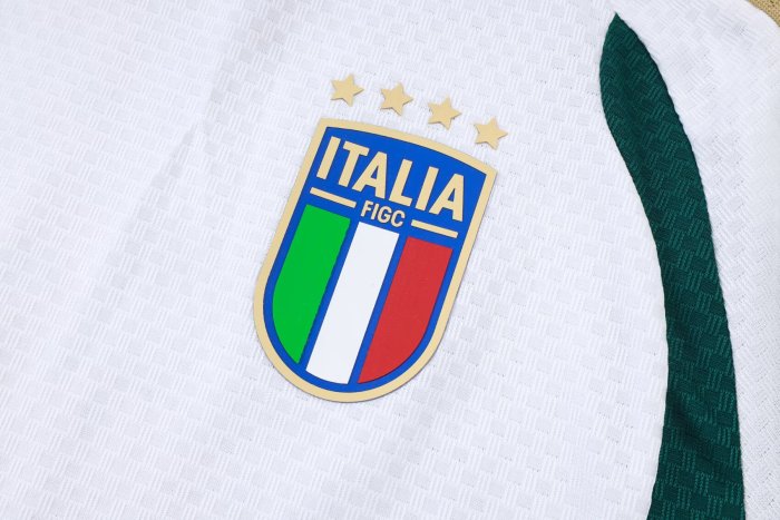 2026 Italy White High Quality Player Version Training Short Suit (球员套装)