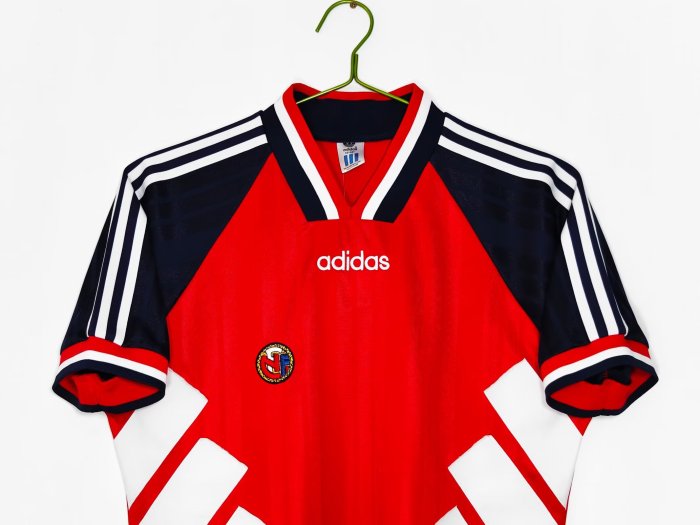 1994-1995 Norway Home Retro Soccer Jersey