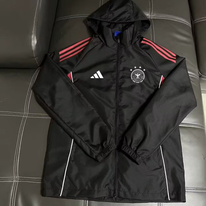 2026 Germany New Pattern Windbreaker