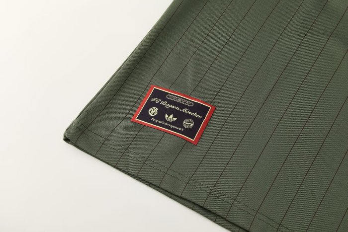 25-26 Bayern High Quality Training Short Suit