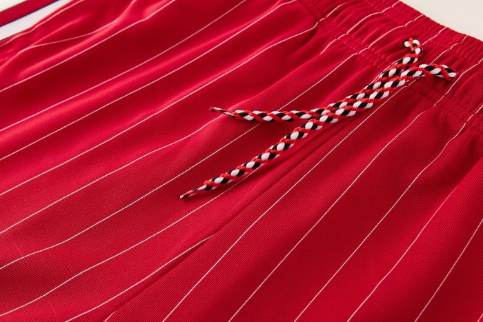 25-26 Man Utd High Quality Training Short Suit