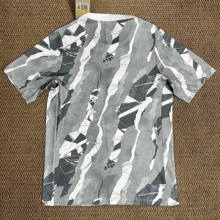 26-27 Vasco da Training shirts