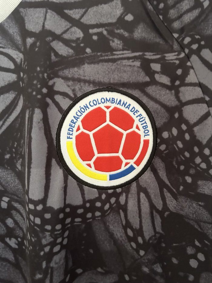 26-27 Colombia Training shirts